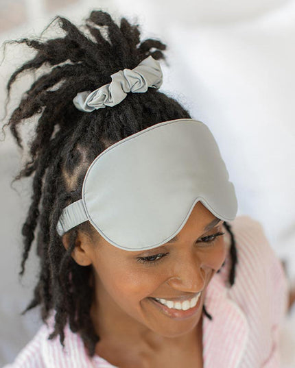 Giftable Gray Goodnight Gorgeous Satin Sleep Set [Includes Pillowcase, Sleep Mask + Scrunchie]